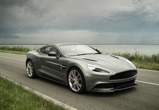 Aston Martin продают за $800 миллионов