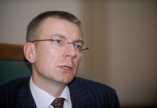 Ринкевич принял решение запретить "сторонникам Кремля" въезд в Латвию (дополнено)