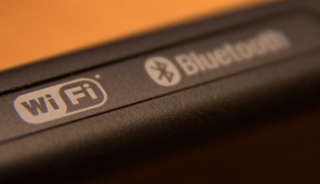 Представлена технология Bluetooth 5 в два раза быстрее в четыре раза дальше