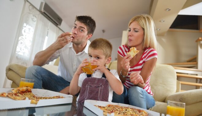Правила питания: не навязывайте детям то, чего не едите сами
