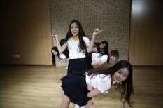 Корейская фабрика девочек-звезд: кто нам споет новый Gangnam style? (видео)