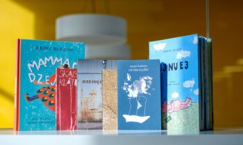 Dzejas mēnesi aizvadot: seši aktuāli latviešu dzejas krājumi