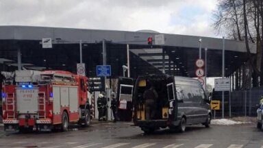 Пассажирке автобуса Lux Ekspress на границе показалось, что в салоне заложена бомба