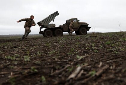 Pēc Ukrainas aplēsēm Krievijas dzīvā spēka zaudējumi sasniedz 91 150 karavīrus