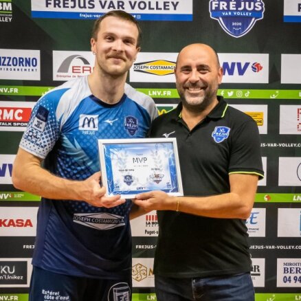 Volejbolisti ārzemēs: Ozoliņam 26 punkti un vērtīgākā spēlētāja tituls Francijā