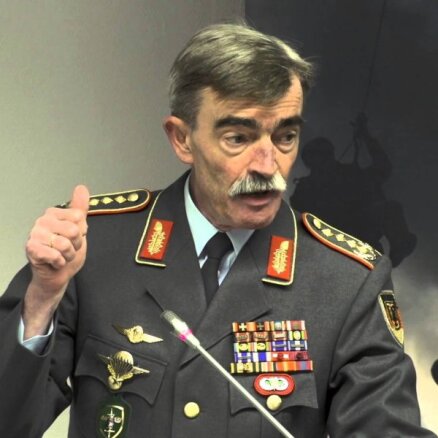 Главком: НАТО должно усилить страны Балтии современными вооружениями