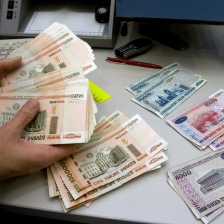 SVF  pieprasa Baltkrievijai noteikt rubļa brīvi peldošu kursu un iesaldēt algas