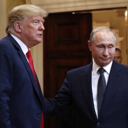 Tramps un Putins samitu Helsinkos atzinuši par sekmīgu