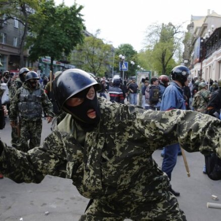ВИДЕО: массовые столкновения в Одессе, есть раненые и погибшие