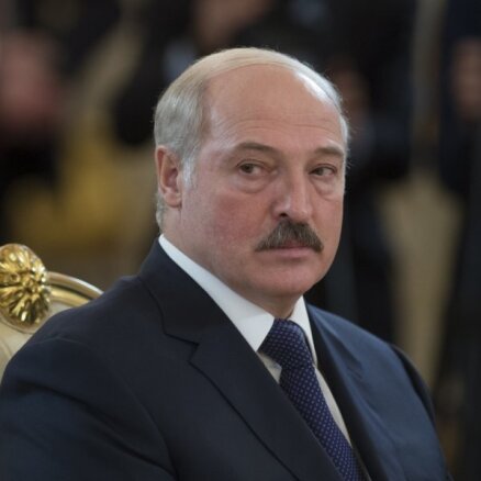 Lukašenko draud Lietuvai un Polijai ar atbildes sankcijām