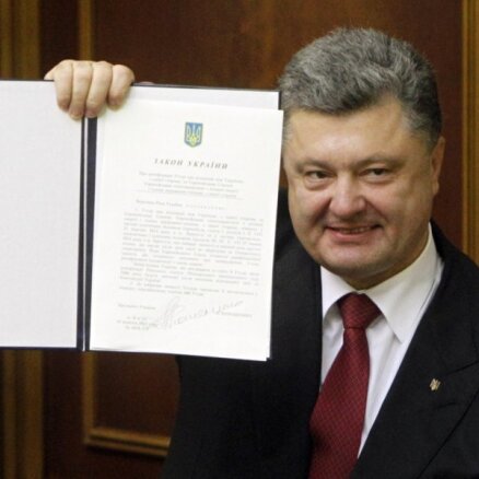 Eiroparlaments un Ukrainas Augstākā rada vienlaicīgi ratificē asociācijas līgumu