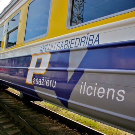 Kriminālprocesā par PV pārtraukto vilcienu iepirkumu četri aizdomās turamie
