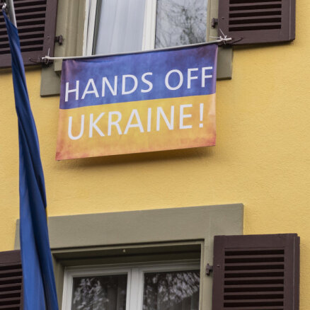 Украину безопасно покинули 37 латвийских граждан, зарегистрированных в консульской службе
