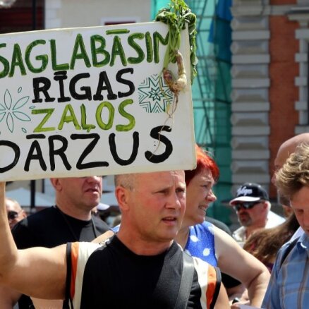 Rīgas dome nolemj pārdot Lucavsalas nesakopto daļu