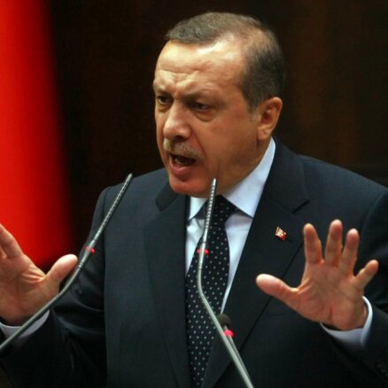 Премьер Турции заподозрил в организации беспорядков иностранцев