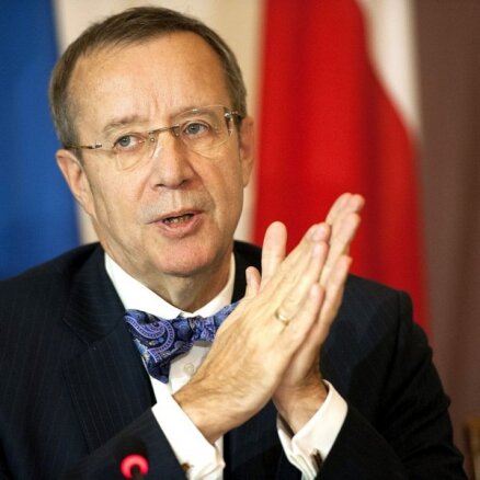 Президент Эстонии считает героем обвиненного Россией в шпионаже Кохвера