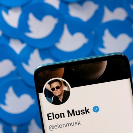 Илон Маск сформирует в Twitter совет для "модерации контента"