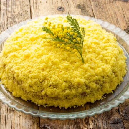 Mimozas kūka – 8. marta tradicionālais kārums Itālijā