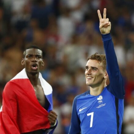 Гризманн выводит Францию в финал домашнего ЕВРО