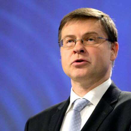 Еврокомиссар Домбровскис: уже сейчас надо работать над следующими санкциями против России