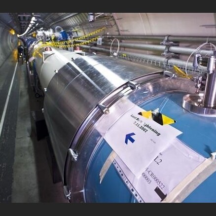 Lielais hadronu paātrinātājs sasniedz rekordlielu jaudu