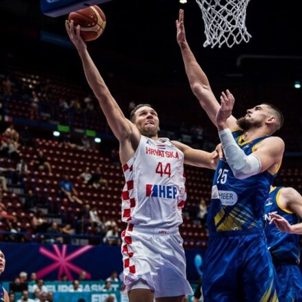 'Eurobasket 2022': Bagatskis un Ukraina nespēj apturēt Horvātijas izrāvienu mača izskaņā, zaudējums arī igauņiem