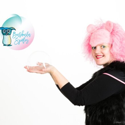 "Пузыри — это волшебная сила!" Как Алисе создала страну чудес Burbuļu spēles