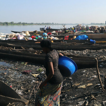 Apgāžoties laivai, Kongo DR bojā gājuši 60 cilvēki
