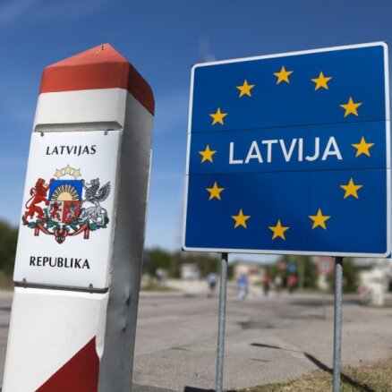 Разве мы вписываемся в образ врага? Латвийские россияне о том, что для них значат "поправки 5000 евро"