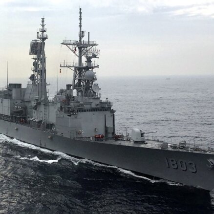 Корабли ВМС США вошли в Тайваньский пролив