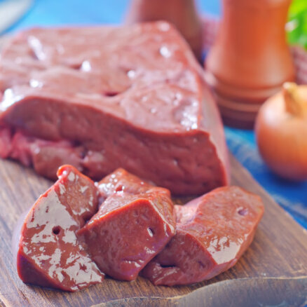 Virtuves pamati: aknas, mēle un citi nepamatoti peltie gaļas subprodukti