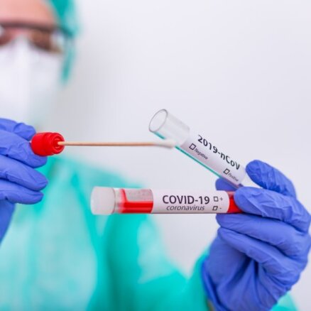 В Латвии выявлено 2566 новых случаев Covid-19, скончались 10 пациентов с коронавирусом