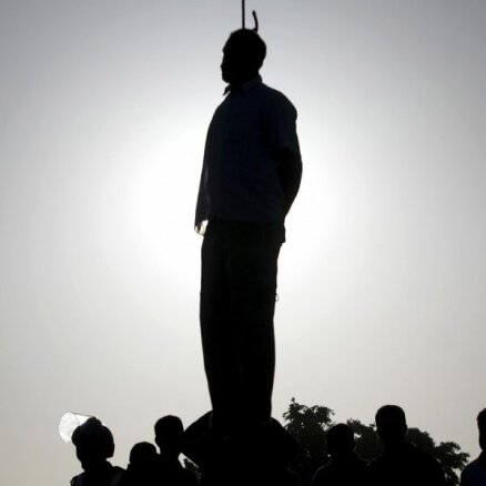Власти Турции обсудят восстановление смертной казни для участников мятежа