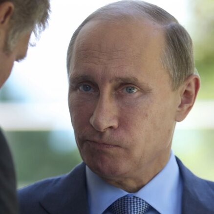 Песков связал "болезнь Путина" с весенним обострением