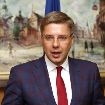 Ушаков не первый. 14 председателей самоуправлений, которых отправляли в отставку в Латвии