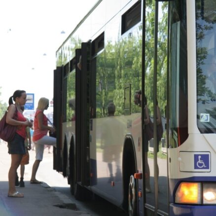 На Лиго проезд в общественном транспорте Риги будет бесплатным