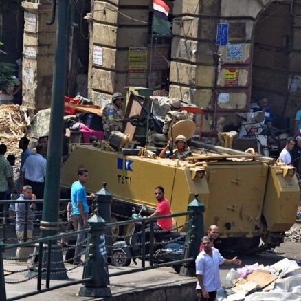 Египет: за массовое убийство исламистов арестованы полицейские