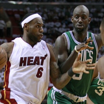 Zvaigžņotais 'Heat' iekļūst NBA  pusfinālā