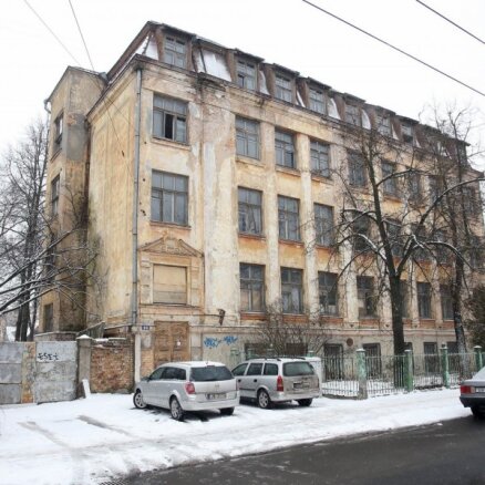 Valsts piedāvājums ebrejiem – daži pamesti un slikti uzturēti īpašumi