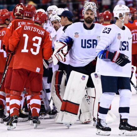 Российские хоккеисты обыграли американцев в матче без рукопожатий и вышли в четвертьфинал