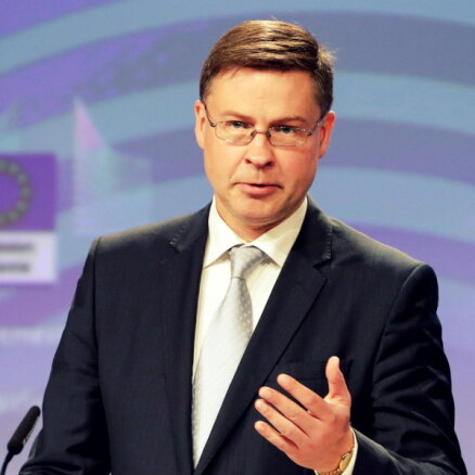 Dombrovski nebiedē dzimumu vienlīdzība EK; solītās prioritātes vērtē pozitīvi