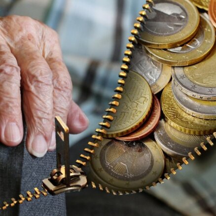 Šogad indeksēs pensijas zem 470 eiro