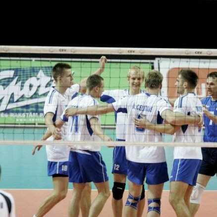 Latvijas volejbola izlase izcīna otro uzvaru Eiropas čempionāta kvalifikācijā