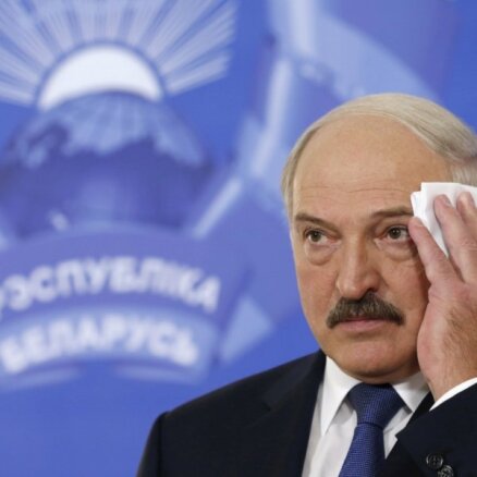 Лукашенко пожаловался на отказ России от поставки "Искандеров"