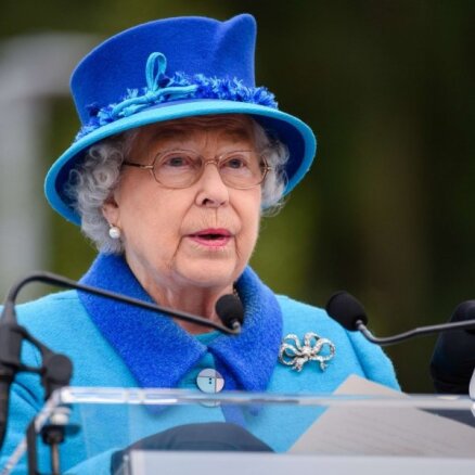 Расшатали. Какие территории может потерять британская королева: Шотландия, Северная Ирландия, Гибралтар?