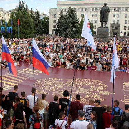 Krievijas parlaments virza Luhanskas un Doņeckas 'republiku' atzīšanu