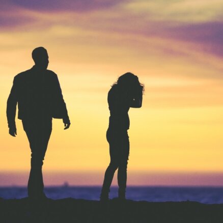10 iemesli, kādēļ vīrieši izvēlas palikt nelaimīgās attiecībās