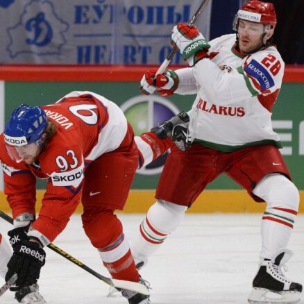 Baltkrievu nacionālais karogs izraisa skandālu hokeja čempionātā