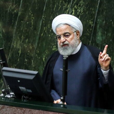 Irānas prezidents gandarīts par 'tirāna' Trampa ēras beigām
