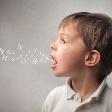 Bērns četros gados runā 'mandarīnu valodā'... Seši jautājumi audiologopēdei
